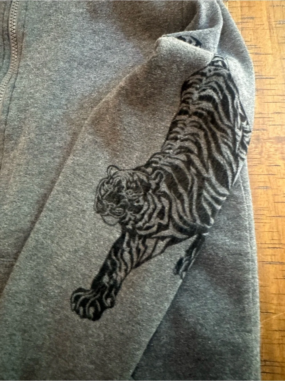 Epic Threads Medium Gray Zip-Up Hoodie with Tiger Sleeve Graphic